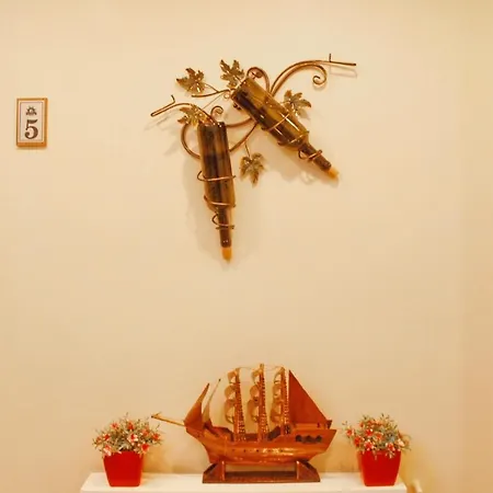 Necdet Kaptan Hotel Bozcaada