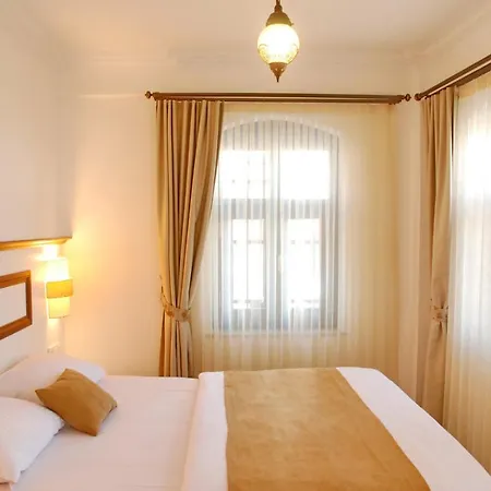 Necdet Kaptan Butik Otel * 보즈자아다