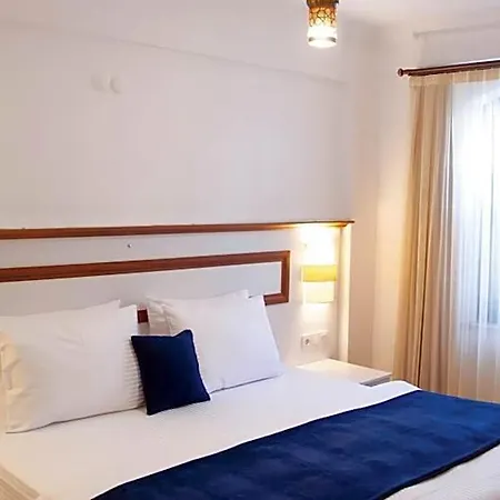 Necdet Kaptan Butik Bozcaada