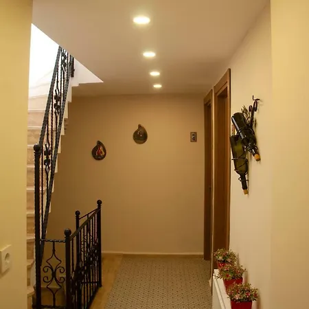 Necdet Kaptan Butik Otel 호텔