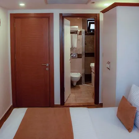 호텔 Necdet Kaptan Butik Otel *